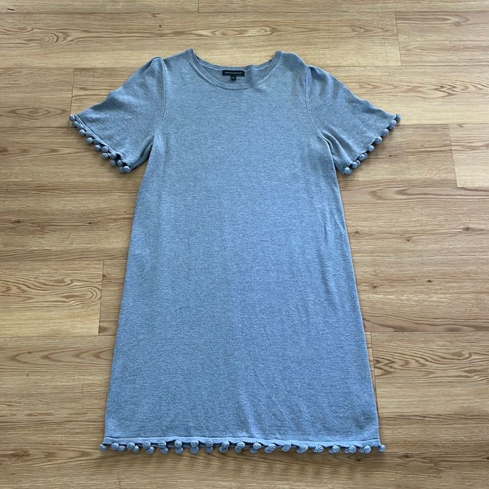 Banana Republic Womens Gray Knit Sweater Dress Pom Pom Hem Large Short Sleeve